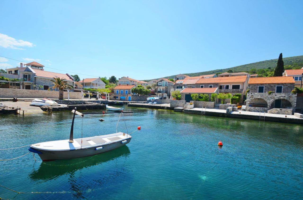 Apartment Romana Tivat Kültér fotó